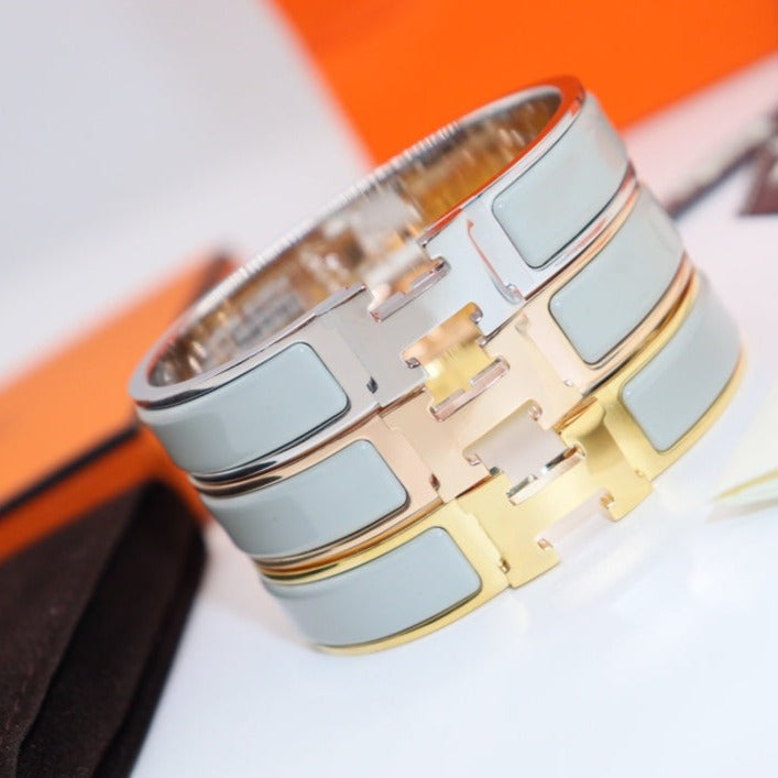 [AuraEcho]H LIGHT BLUE BRACELET