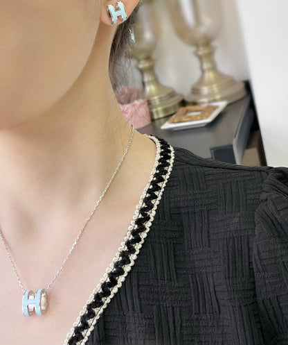 [AuraEcho]POP H SKY BLUE STUD EARRINGS