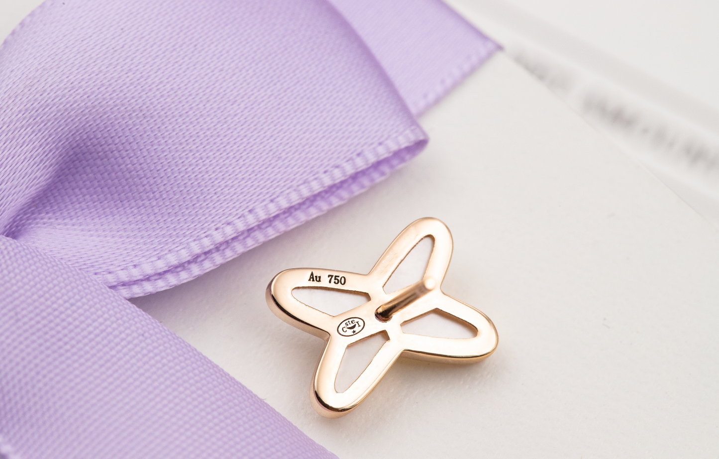 [AuraEcho]JEUX DE WHITE MOP PINK GOLD DIAMOND EARRINGS